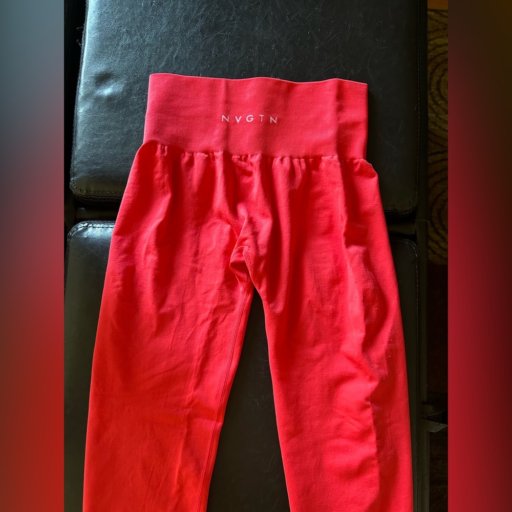NVGTN Solid Seamless Leggings